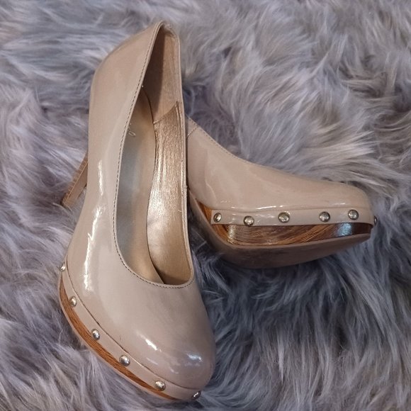 Qupid  Platform Heels with Studs - Picture 5 of 5